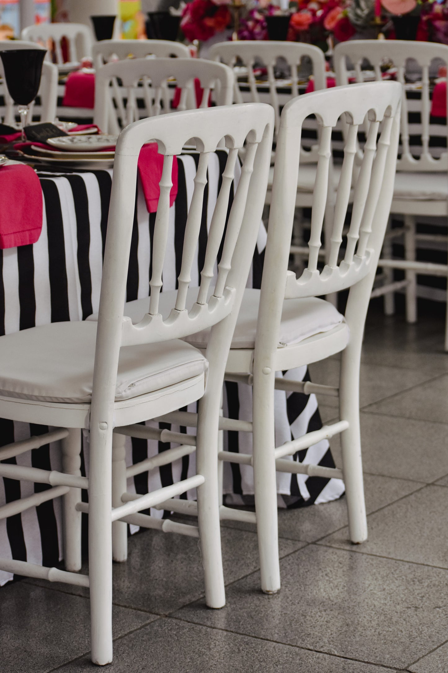 Silla peineta blanca