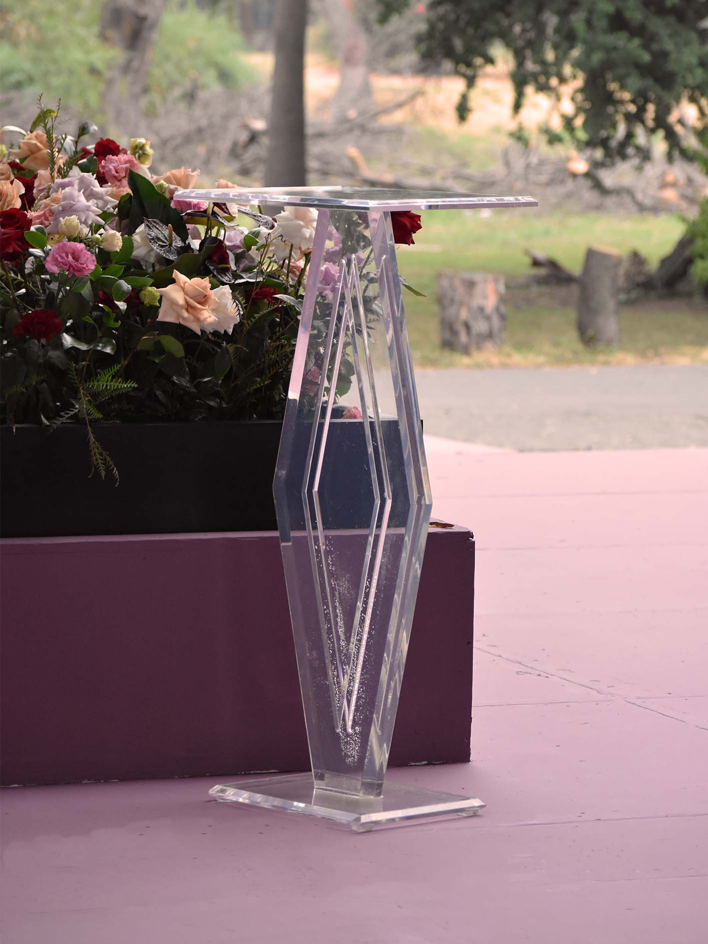 Atril acrílico diamante