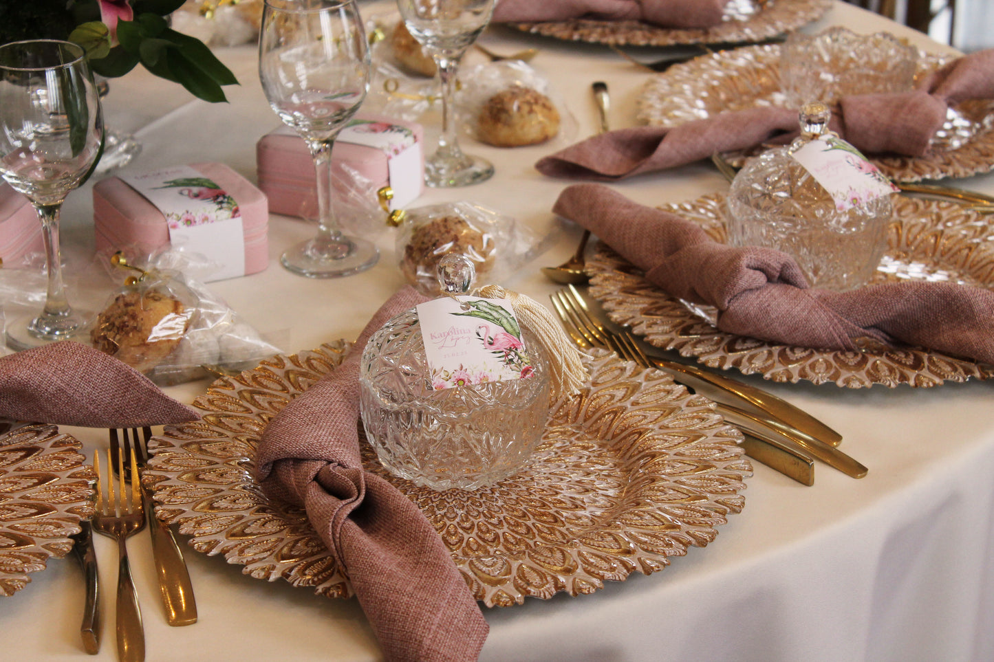 Plato base espiga dorada