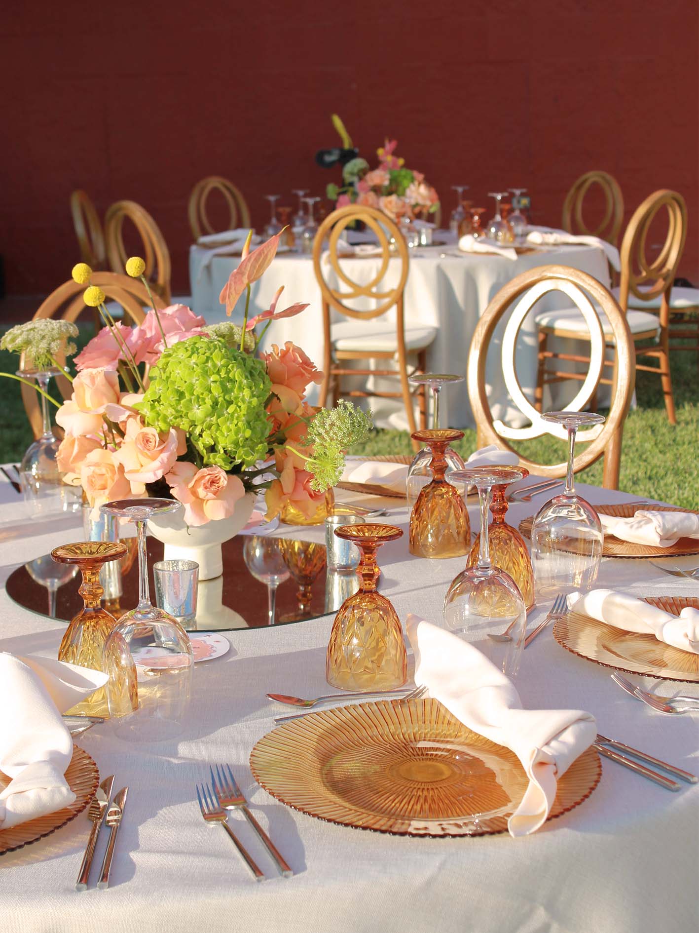 Plato base Niza ámbar oscuro