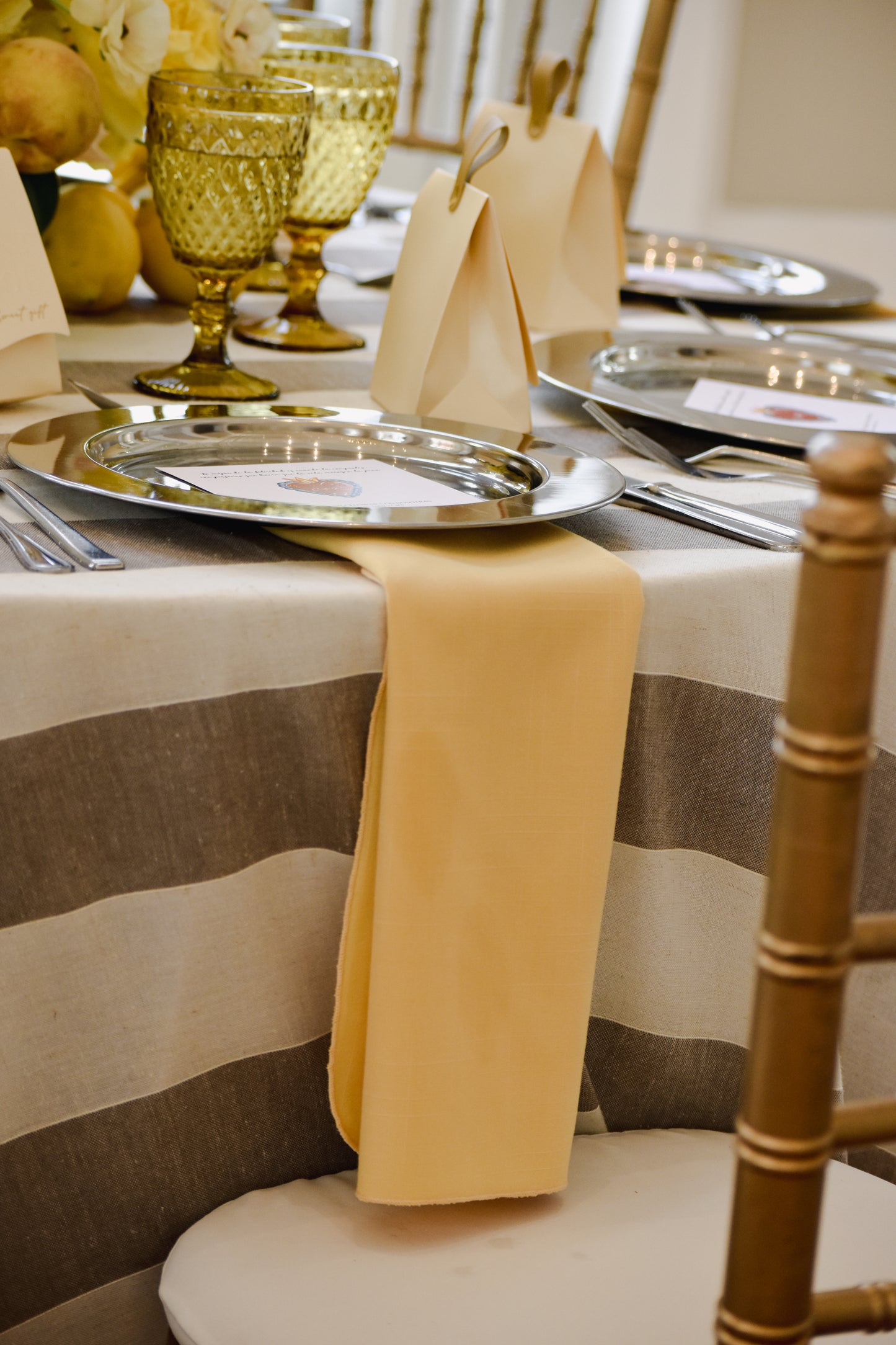 Servilleta catalán amarillo
