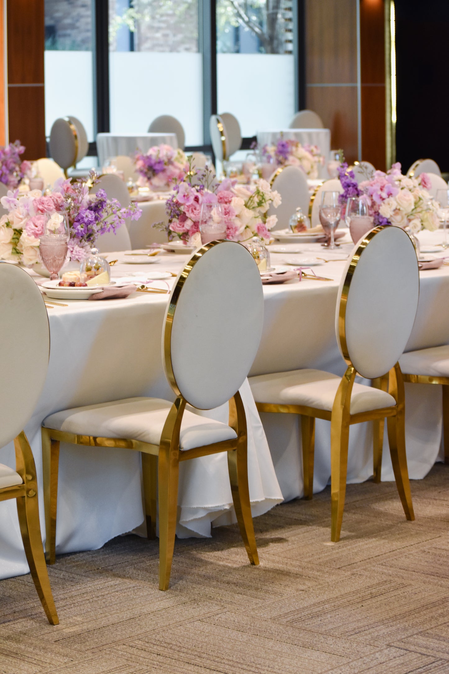 Silla Oval oro con beige