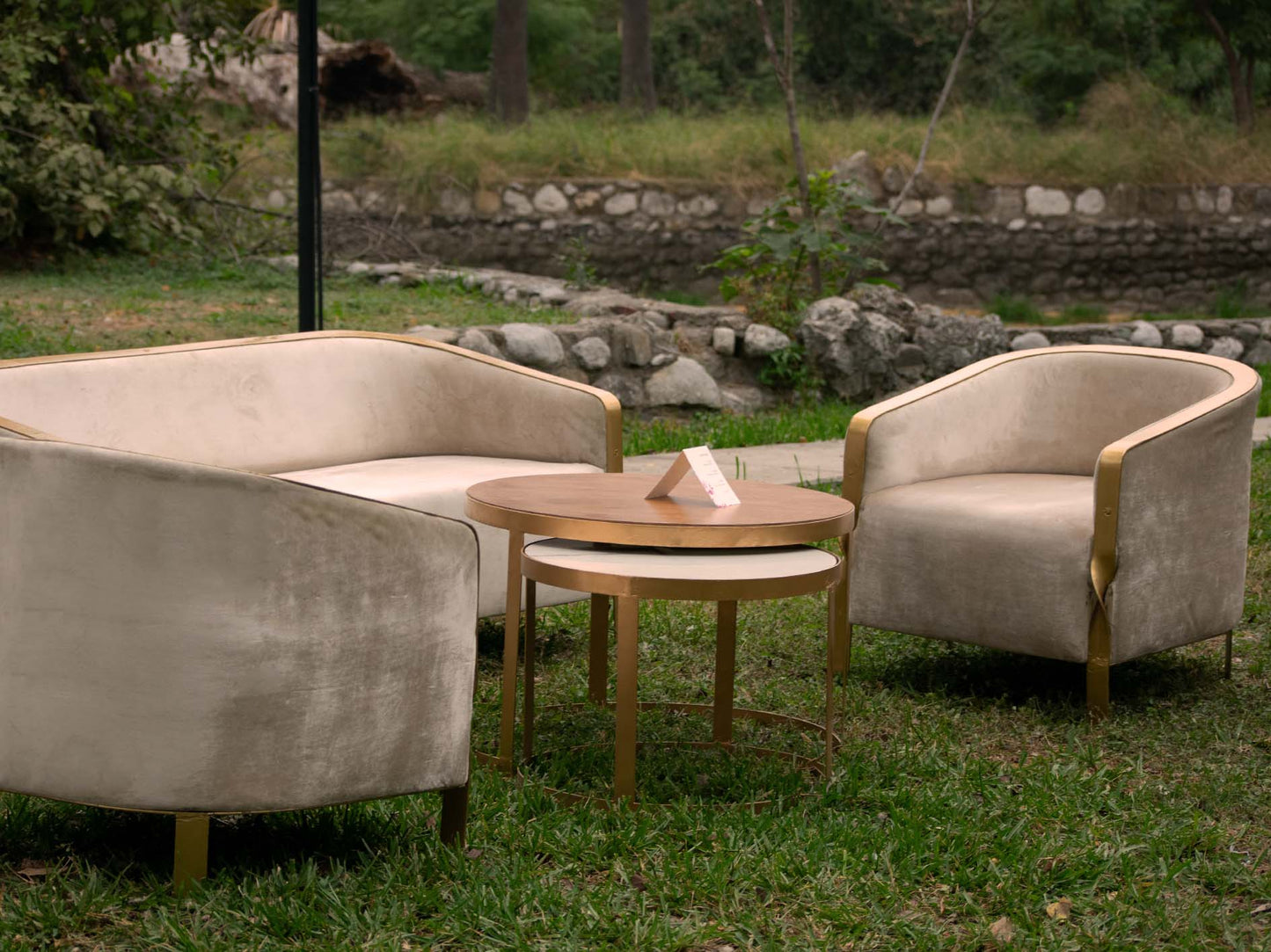 Mesa luna y media luna